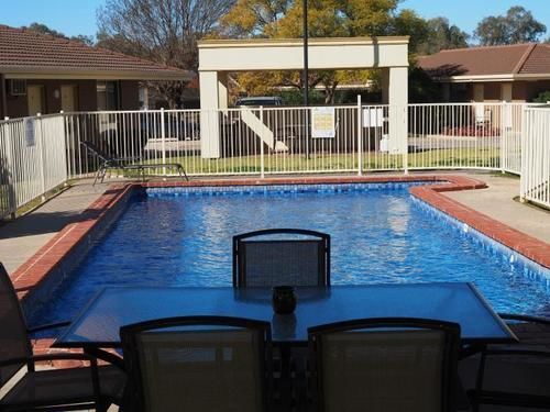 Jacaranda Holiday Units Swan Hill Exterior photo